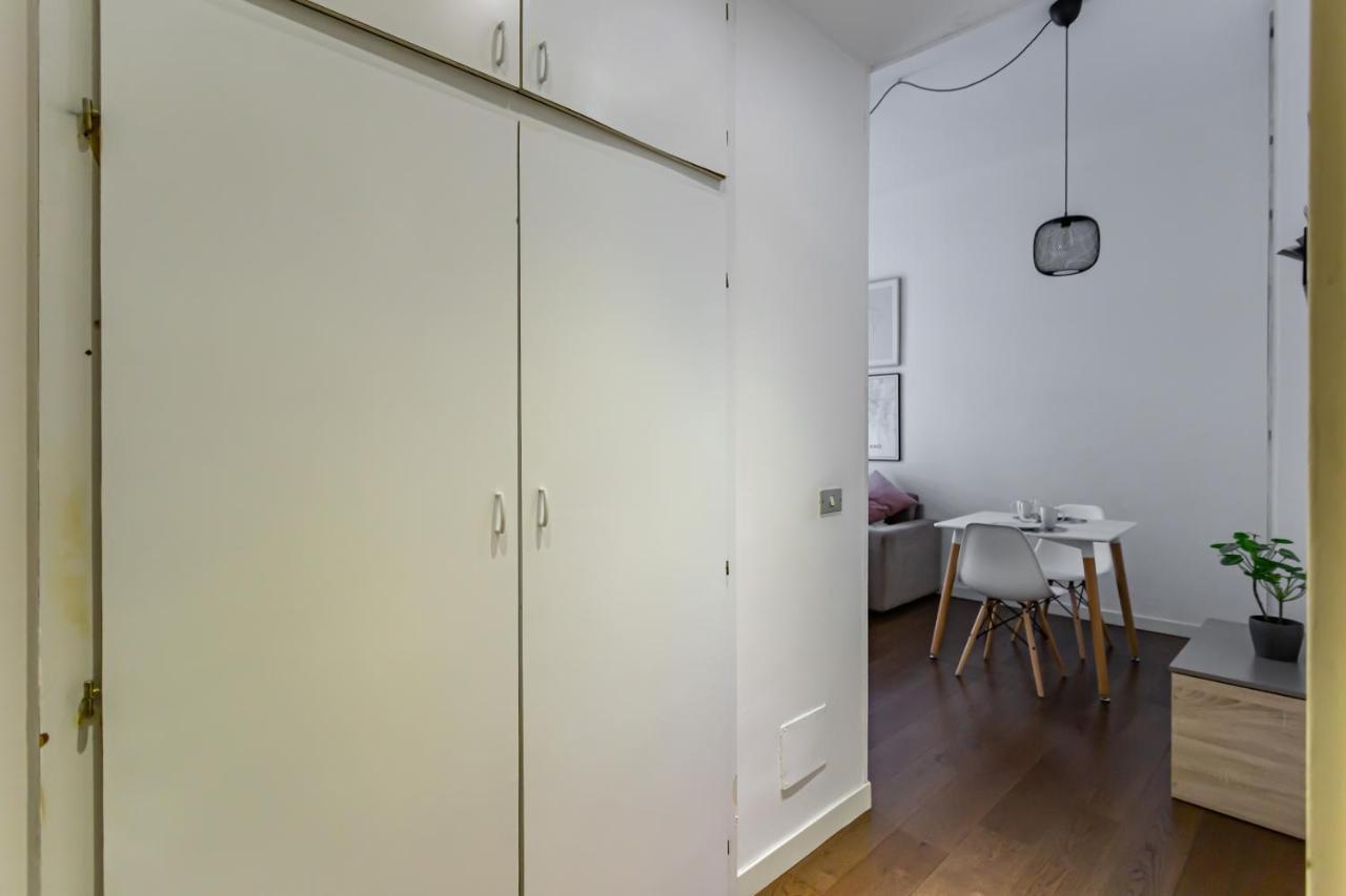 Isola Cozy Studio - M3 Maciachini & Zara Underground Lejlighed Milano Eksteriør billede